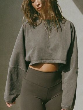 JOAH BROWN slouchy crop long sleeve